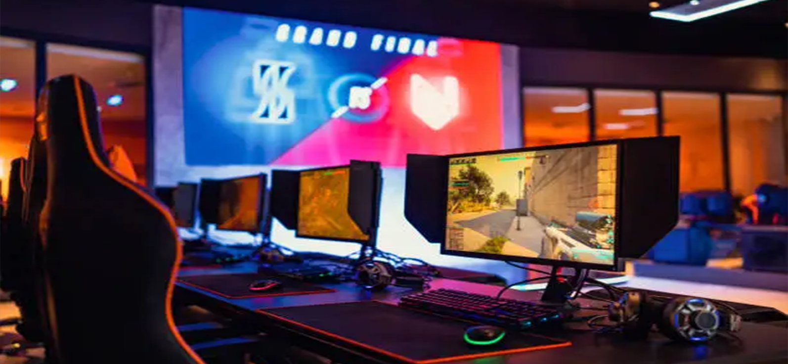 ued体育电竞组织进行心肺复苏急救培训